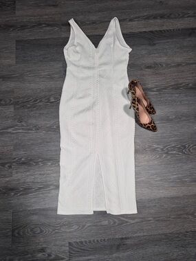 SHEIN White Knit V-Neck Midi Bodycon Dress